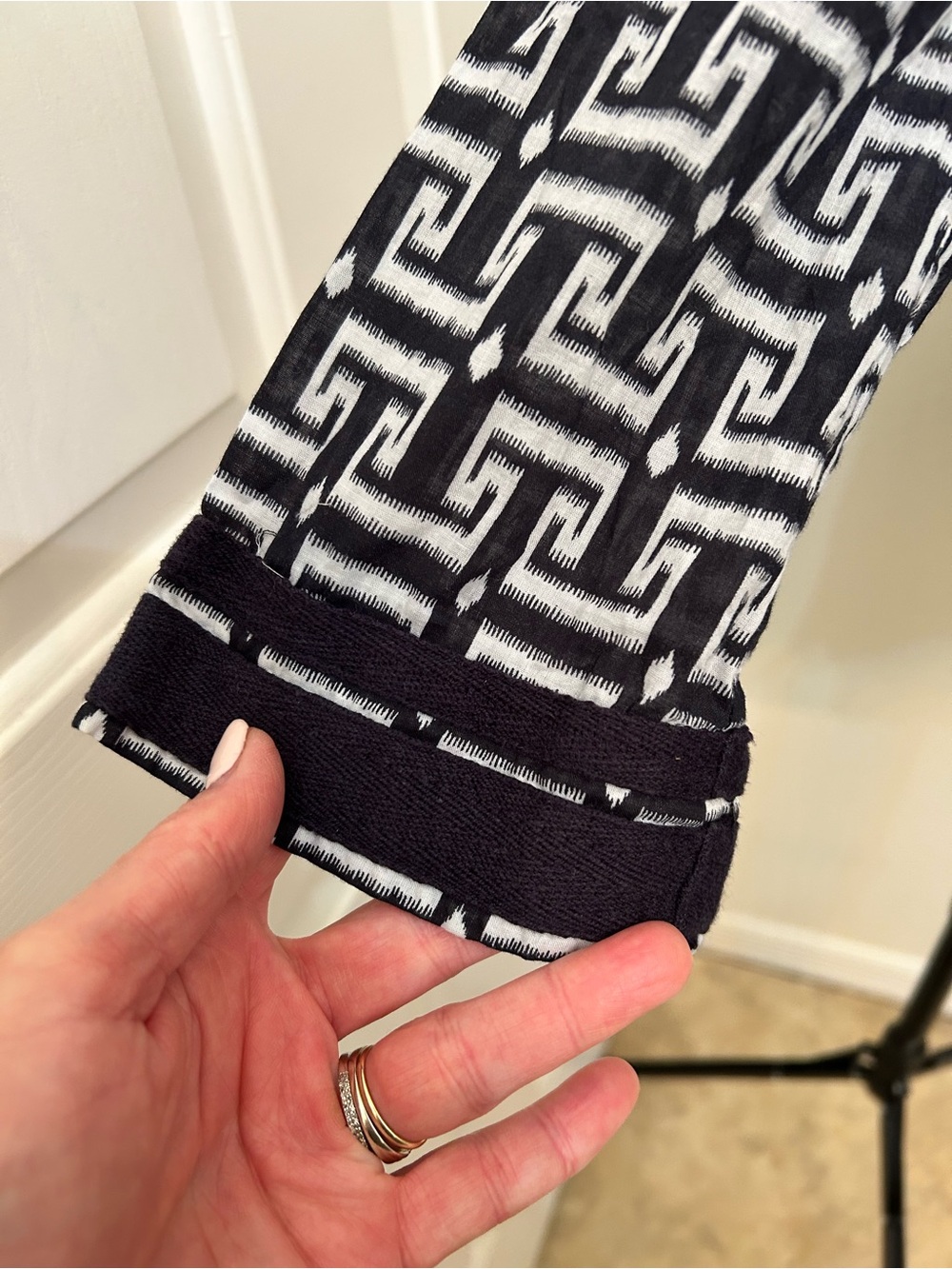 Tory Burch Black and White Geometric Tunic 2 - Picture 2 of 10